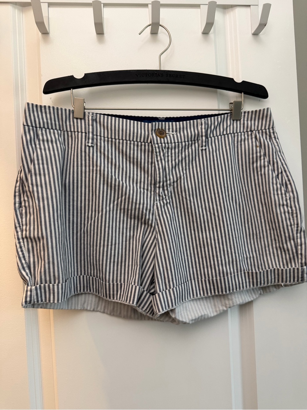 Old Navy Striped Grey and White Women’s Cotton Shorts